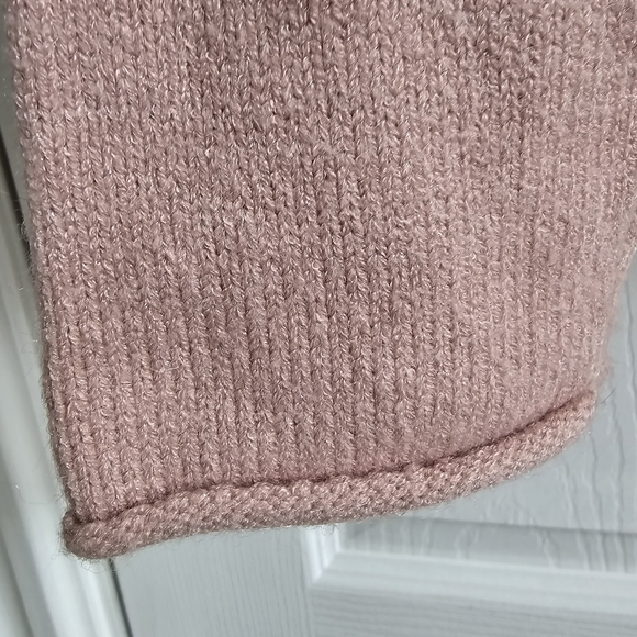 🌷Seven Sisters pink knit sweater - Picture 5 of 9